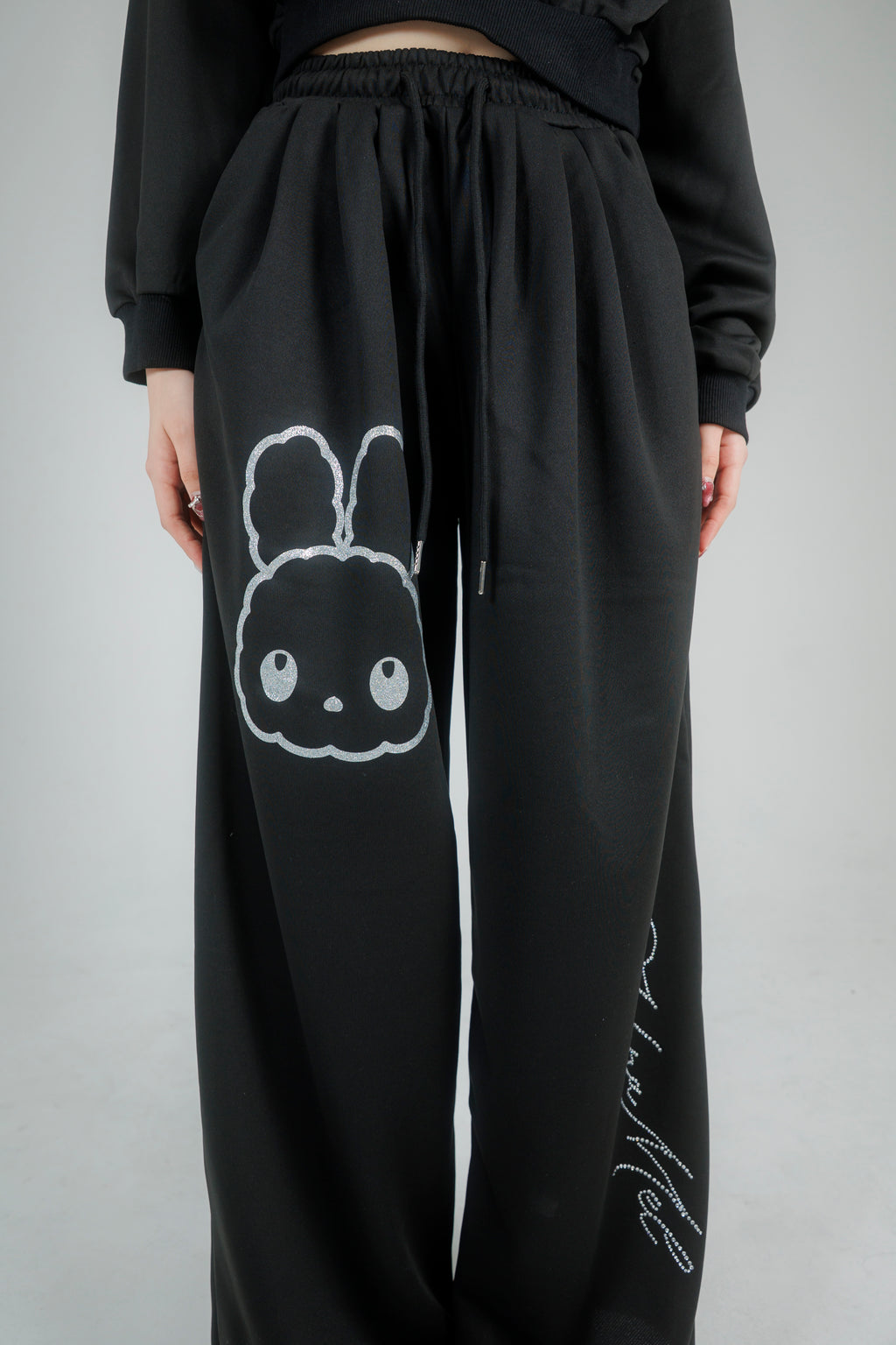 classy sweat pants (black)