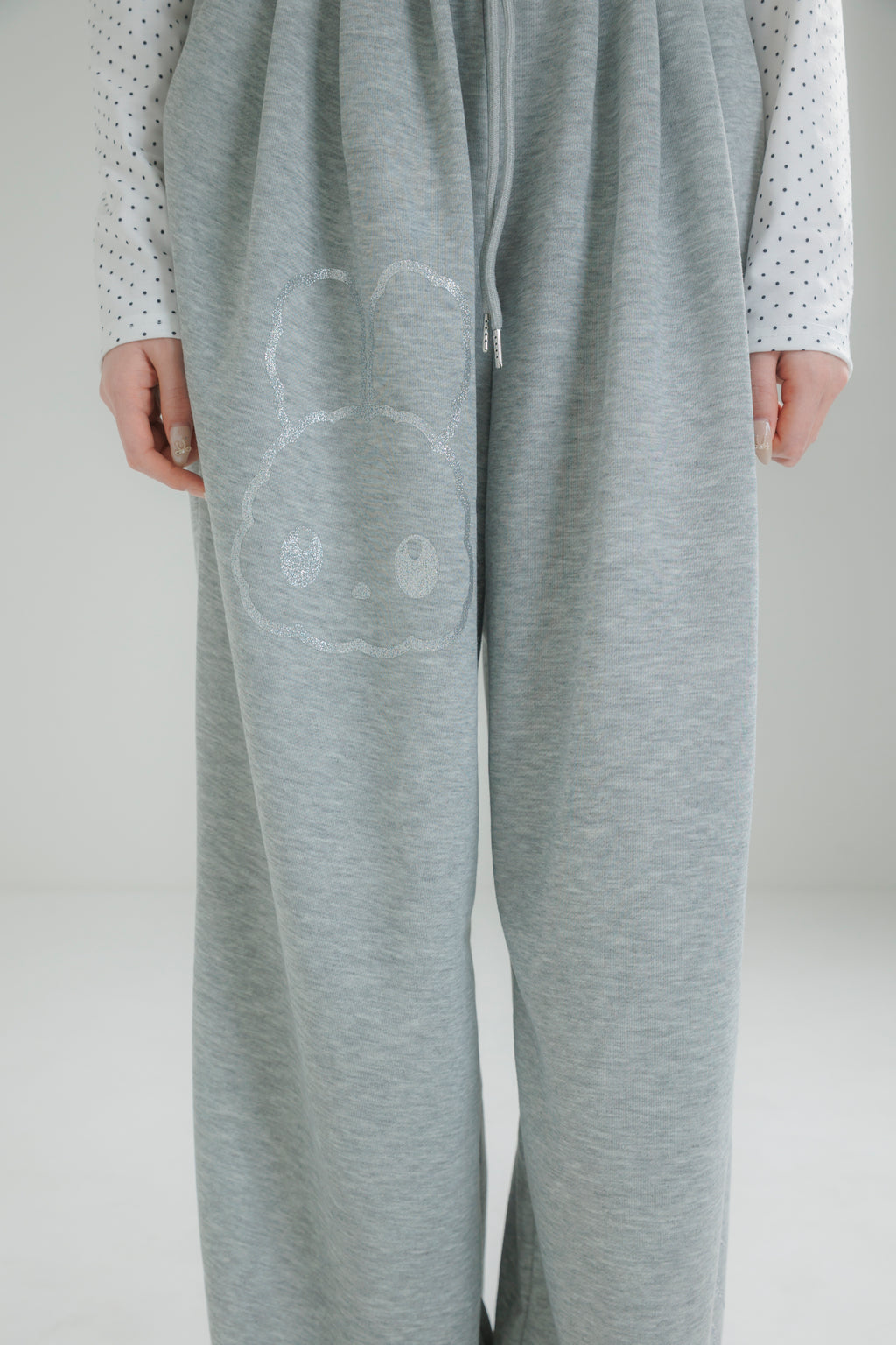 classy sweat pants (black)