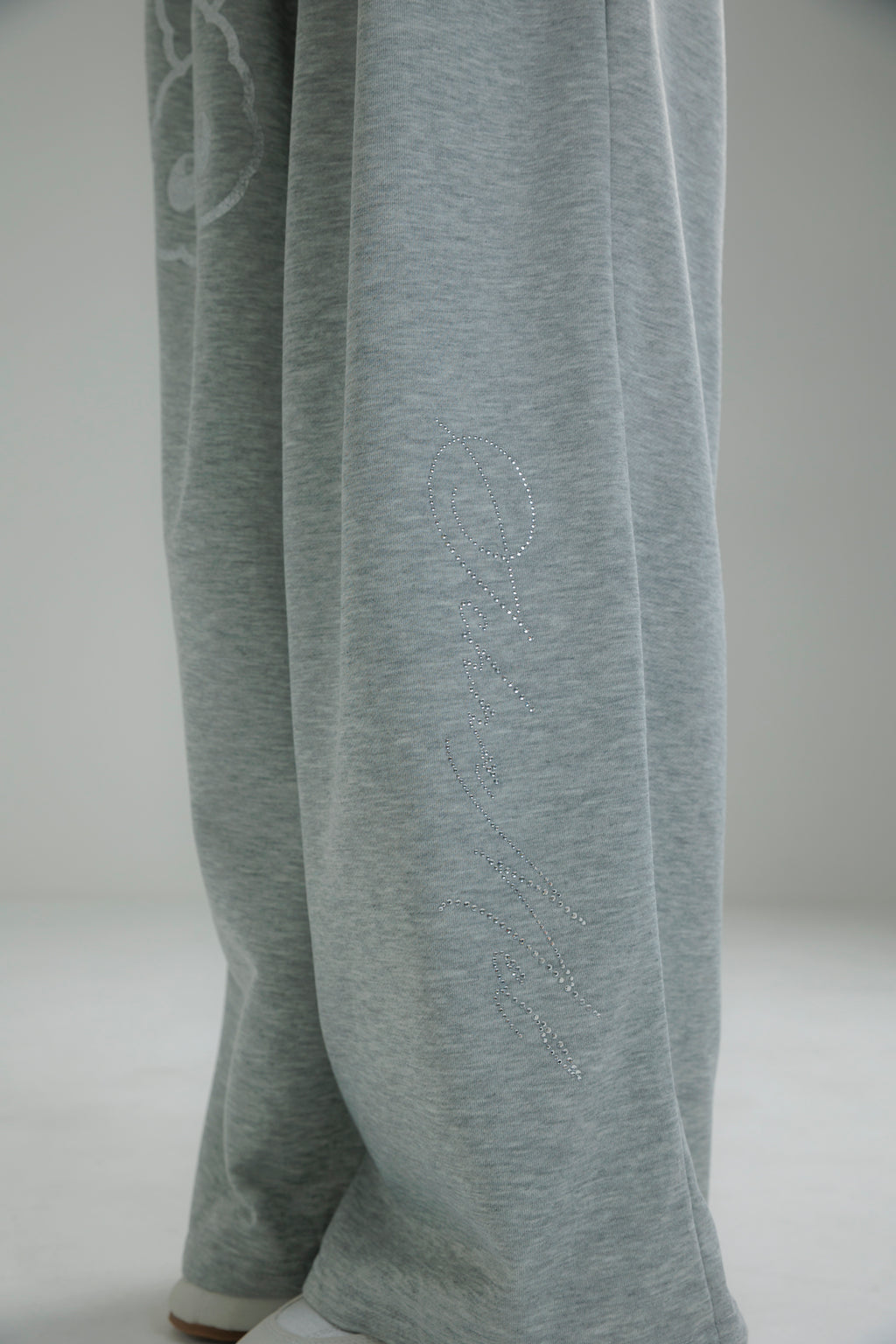 classy sweat pants (black)