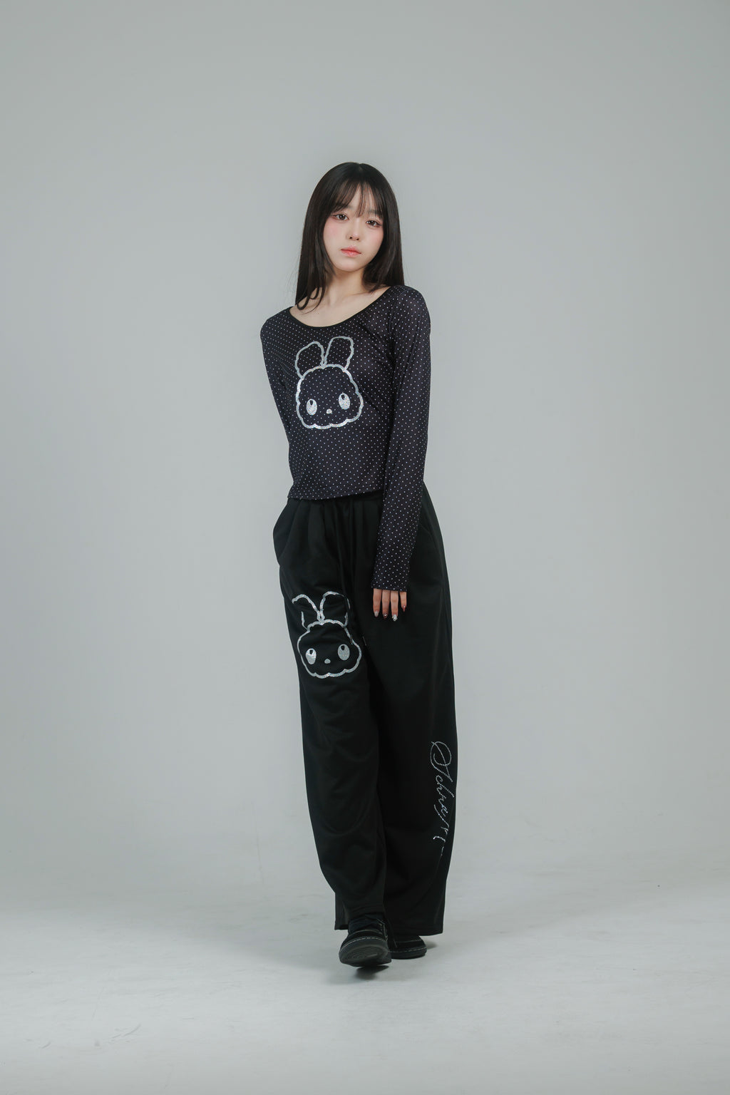 classy sweat pants (black)