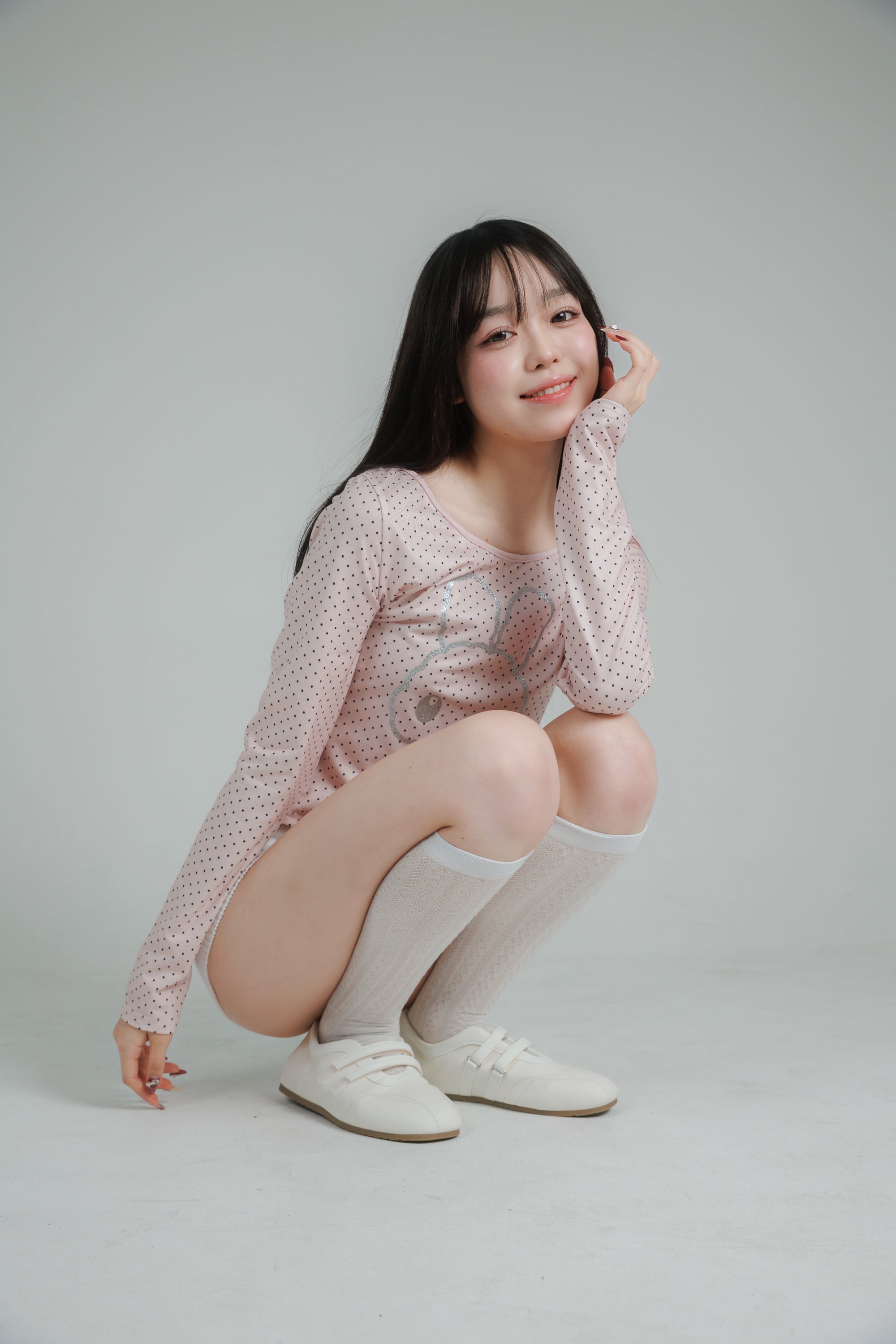 glitter dot tops (white)